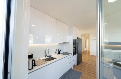 Estreito de Camara de Lobos Apartment | Atlantic Heights by Mill Escapes