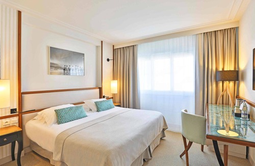 Les Sables d'Olonne Hotel | Atlantic Hotel & Spa