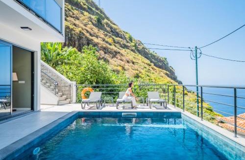 Tabua Villa | Atlantic Pebble Villa