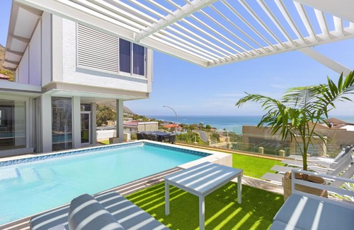 Mountainside House | Atlantic Sky Villa