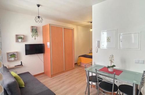 Old Town Apartment | Atlantic Studios #02