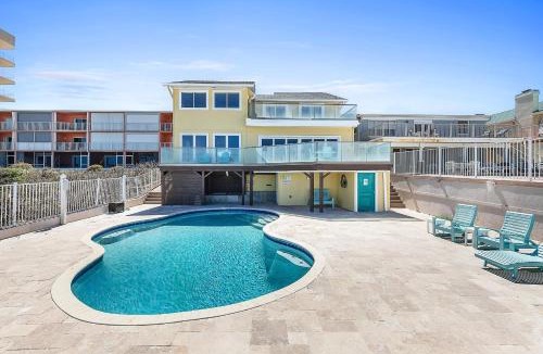 Ocean View Halifax Estates House | Atlantic Sunrise Home plus Cottage