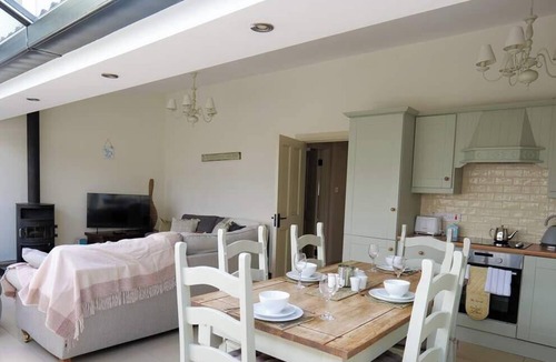 Downings House | Atlantic View Retreat (Sleeps 6,Pet Friendly,Wifi)