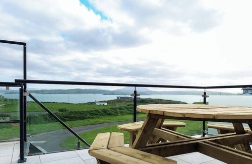 Downings House | Atlantic View Retreat (Sleeps 6,Pet Friendly,Wifi)