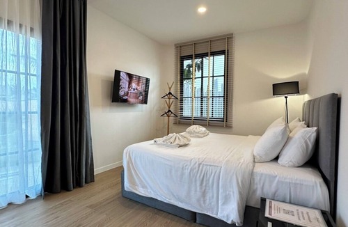 Chonburi Hotel | Atlantis Manor