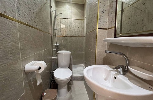 Pyramids Gardens House | Atlantis pyramids Inn new