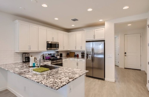 Estrella Village House | Atlantis