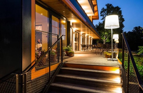 Le Bourget-du-Lac Hotel | Atmospheres