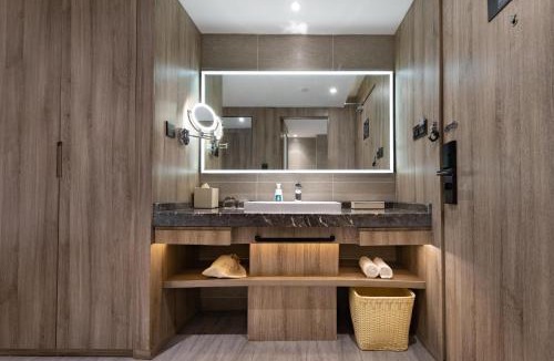 Yu Hua Hotel | Atour Hotel Changsha Hongxing Desiqin