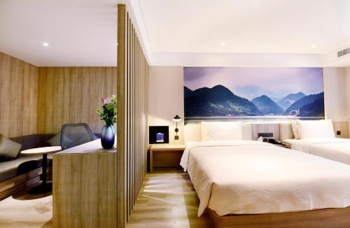 Tian Xin Hotel | Atour Hotel Changsha Provincial Government Subway Station