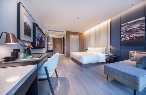 Lianyungang Hotel | Atour Hotel Lianyungang Municipal Affairs Central University Town