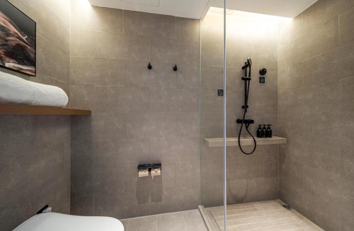 Chongchuan Hotel | Atour Hotel Nantong Longxin Plaza