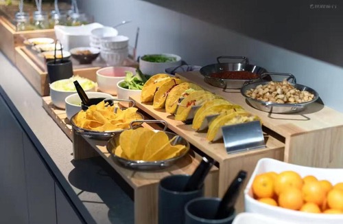Deqing County Hotel | Atour Light Hotel Huzhou Deqing Moganshan