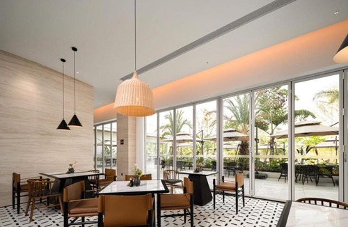 Xishan Hotel | Atour S Hotel Kunming Dianchi Resort Dianchi Road