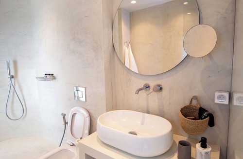 Episkopi Gonias Hotel | Atria Suites