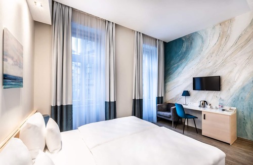 Nepszinhaz negyed Hotel | Atrium Hotel by Mellow Mood Hotels