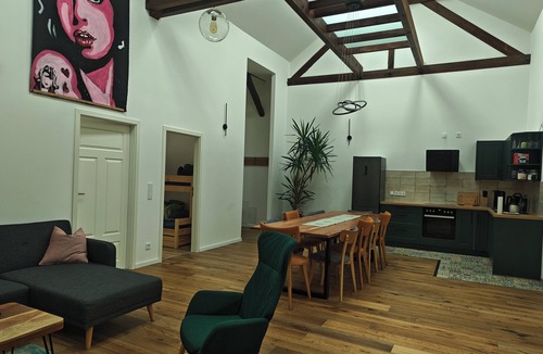 Stahnsdorf Apartment | Attic loft