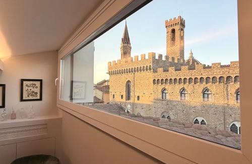 Santa Croce Apartment | Attico a Firenze centro