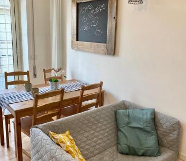 Pigneto Apartment | Attico con balcone