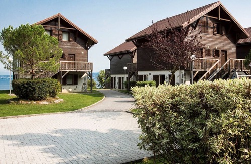 Evian-les-Bains Apartment | Attractive apartment on Lake Geneva side