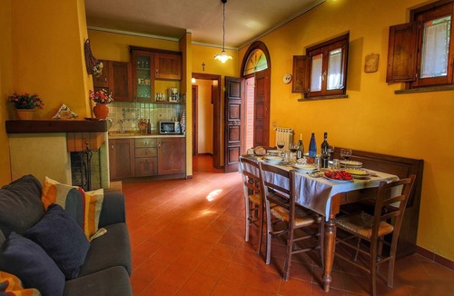 Santarello Apartment | Attractive mansion with pool