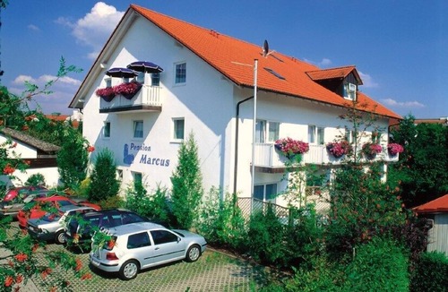 Bad Goegging Apartment | Attractive vacation apartment (40m2) with balcony