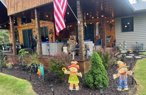 Crivitz House | ATV/Snow trails! Huge Cov. Patio/A/C, Firepit, Clean, Spacious,Quiet, Att Garage