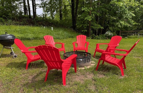 Deerbrook House | ATV/UTV/Snow & Ice Age Trails - Golfing - Lakes - Fireplace & Firepit - WIFI
