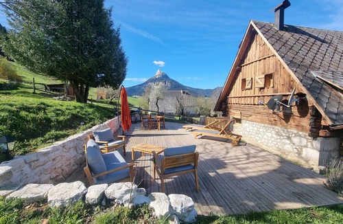 Saint-Pierre-de-Chartreuse House | Atypical house for 2 with private jacuzzi