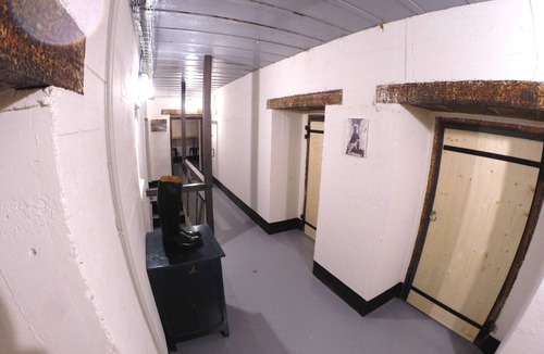 Saint-Pabu Apartment | Atypical accommodation in a 400m2 German bunker