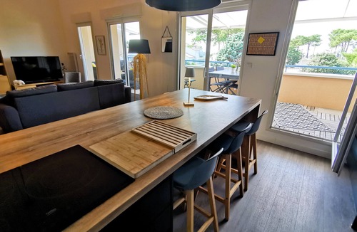 Chateau-d'Olonne Apartment | Au Paradis Sablais - Sea view