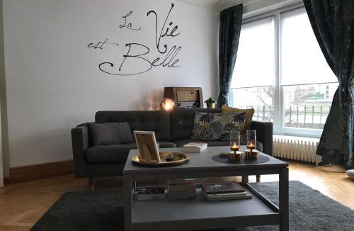 Bouillon Apartment | Au Pied Du Château