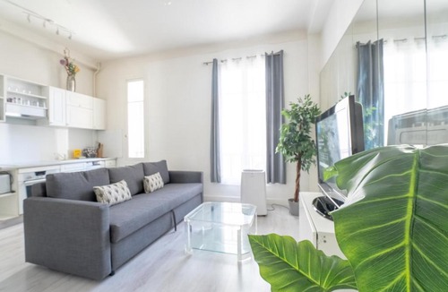 Centre Ville-Gare Apartment | Auber City