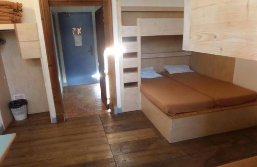 Cadouin Hostel | Auberge de Jeunesse HI Cadouin