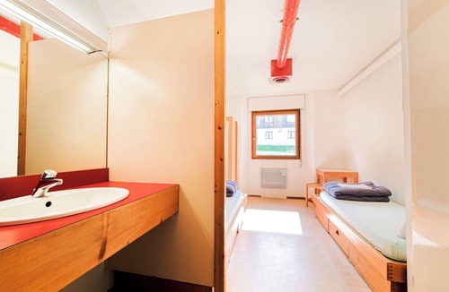 Chamonix-Mont-Blanc Hostel | Auberge de Jeunesse HI Chamonix