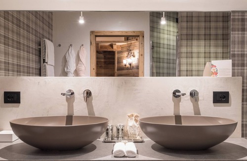 Entreves Hotel | Auberge de La Maison