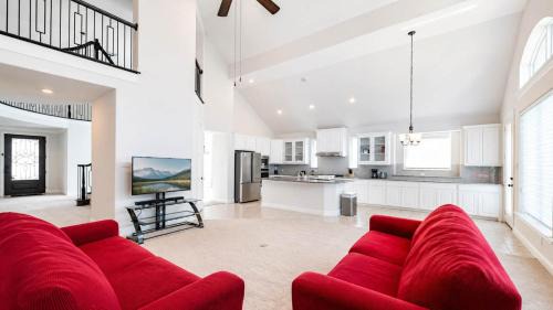 Aubrey House | Aubrey 5BR Group Stay - Yard Garage & Fireplace
