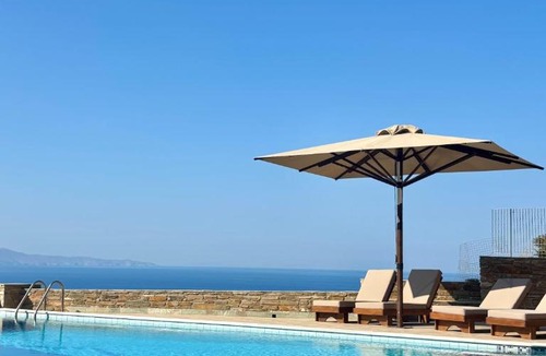 Agia Eleousa Hotel | August Andros