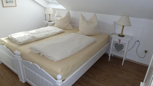 Haunstetten-Nord Apartment | Augusta-Refugium