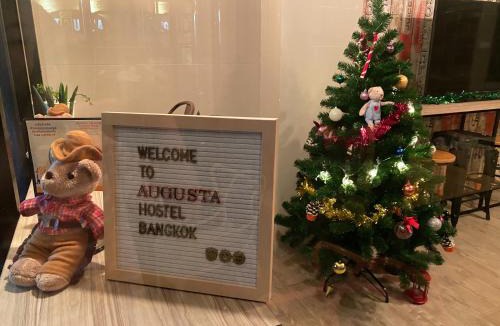 Thonglor Hostel | Augusta
