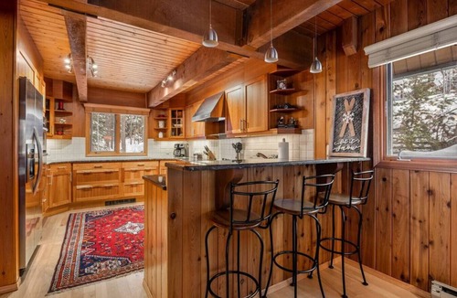 Panorama House | Auld Fox Lodge | Hot Tub | Steam Shower| Fireplace