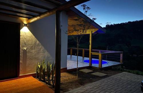 Paraisopolis House | Aura dos Ipês