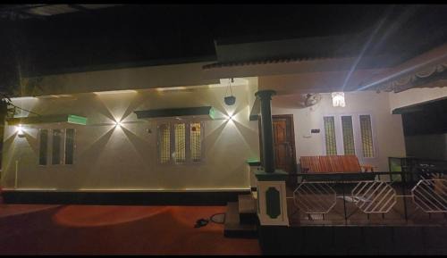 Varkala House | AURa