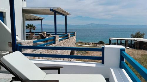Logaras Apartment | Aura Paros