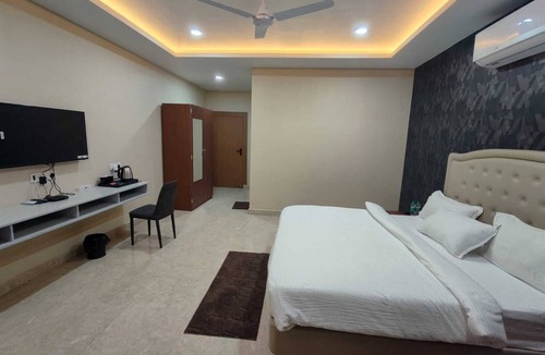 Seraikela Hotel | Aura Resorts