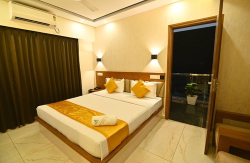 Adyar Hotel | Aurelia Comforts
