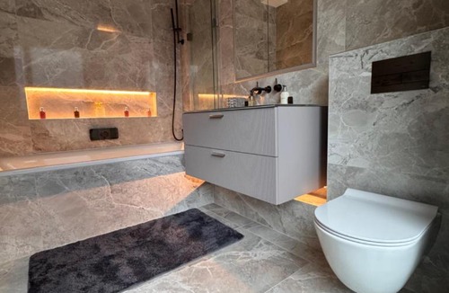 South Bank Apartment | Aurelia Suite