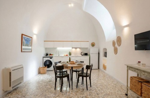 Modugno Apartment | Auriga Elegance in Modugno