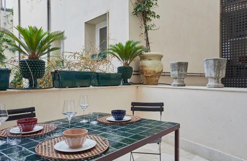 Noto Historic Centre Apartment | Aurispa 143 con piscina Noto centro
