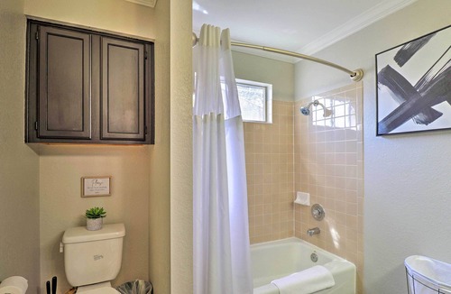 Indian Oaks House | Austin Abode w/ Deck & Grill - 15 Mi to Dtwn!